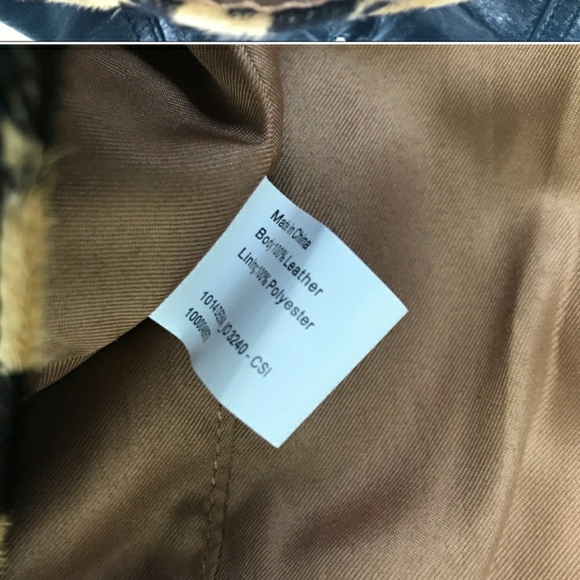 The Sak crossbody - Picture 6 of 8